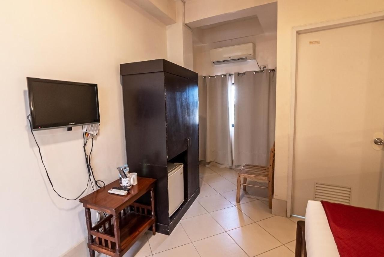 Kiwi Hotel Cebu Eksteriør bilde